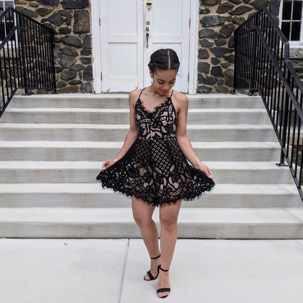 Express Romper - Picture 3 of 4